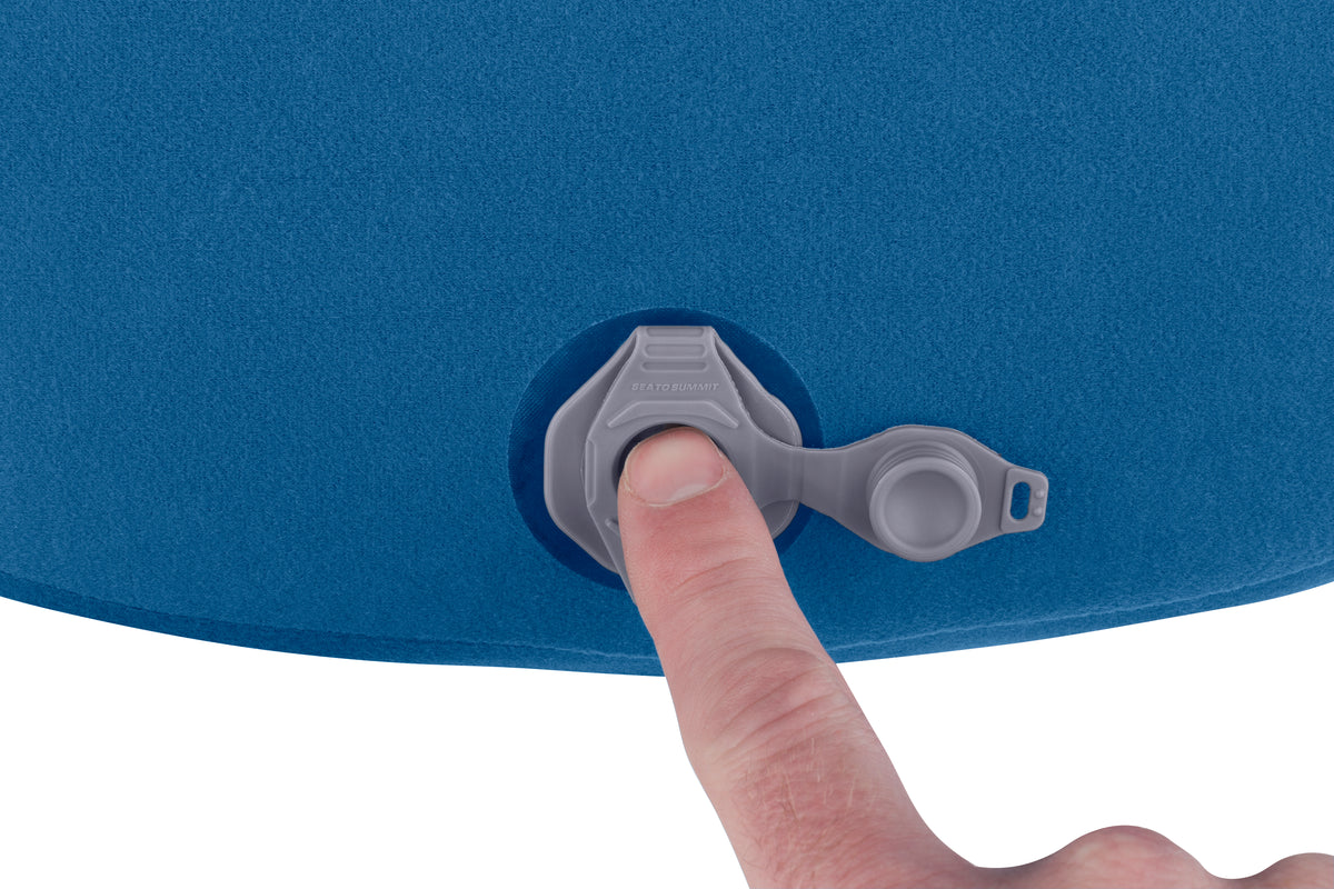 Reisekissen Aeros Premium Deluxe blau
