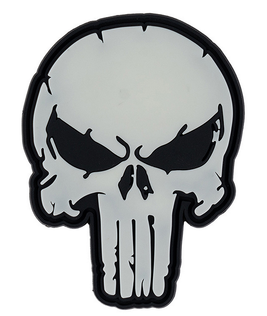 Klettabzeichen Punish Totenkopf - glow in the dark
