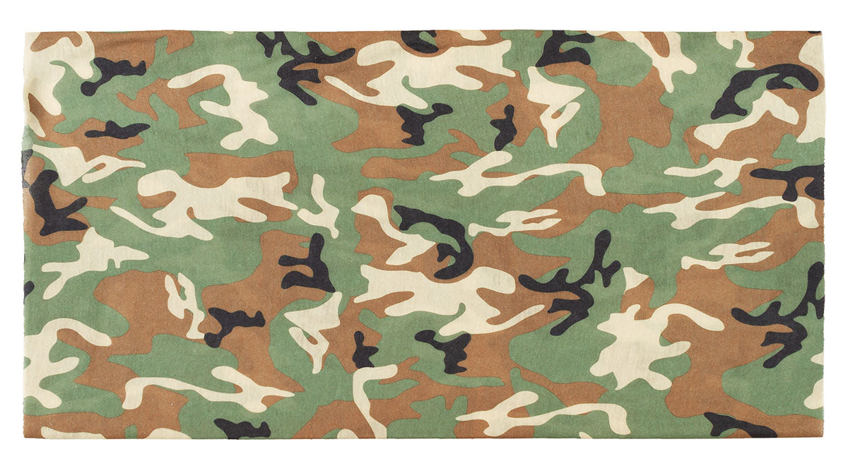 Tarnmilitar, Tarnmuster, Camouflage, Camouflage-Muster, Stofftuch, Camouflage, Camo-Muster, Bandana, Multicolor, Stoff, Tisch