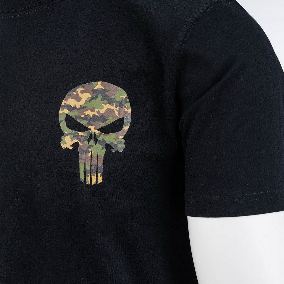t-shirt, skull logo, camo pattern, short sleeve, black shirt