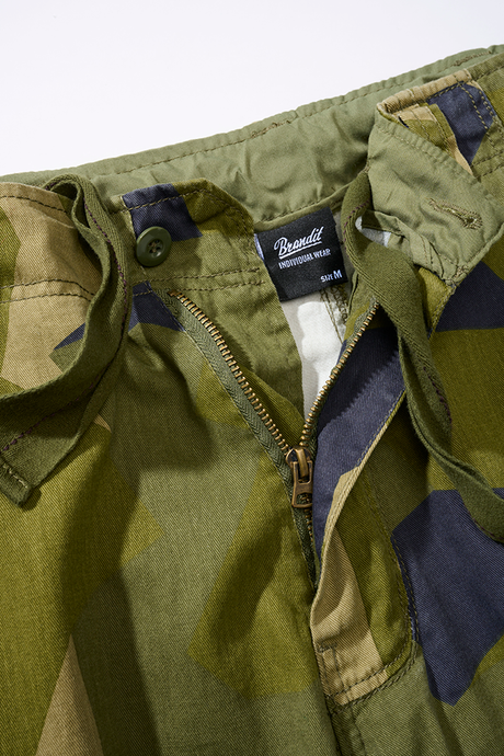 Urban Legend Shorts swedish camo M90
