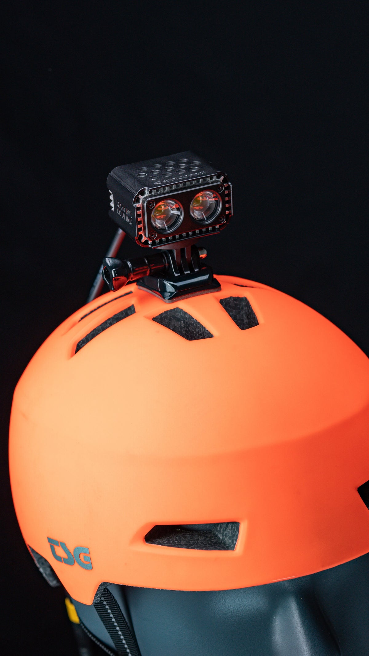 Multifunktionslampe B6r Ultimate 72 Wh (4200 Lumen)