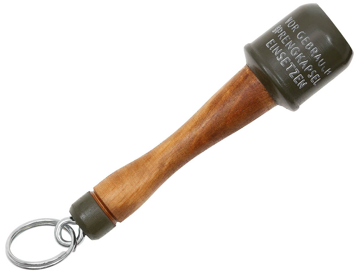 Schlüsselanhänger, Stielhandgranate 24