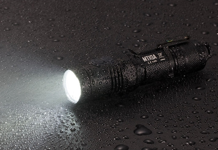 Nitecore - MT10A Taschenlampe (920 Lumen)