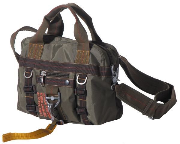 Handtasche, &quot;PT&quot;, klein, Karabinerhaken, oliv