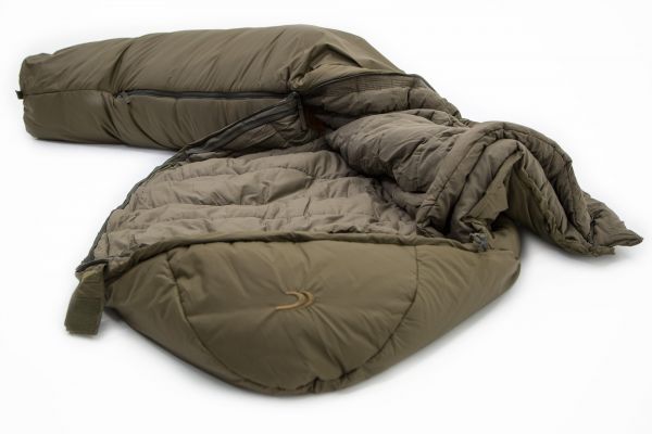 Carinthia - Wilderness olive (Schlafsack mit Armausgriff)